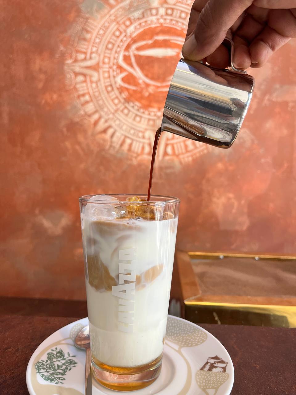 Iced Caramel Macchiato