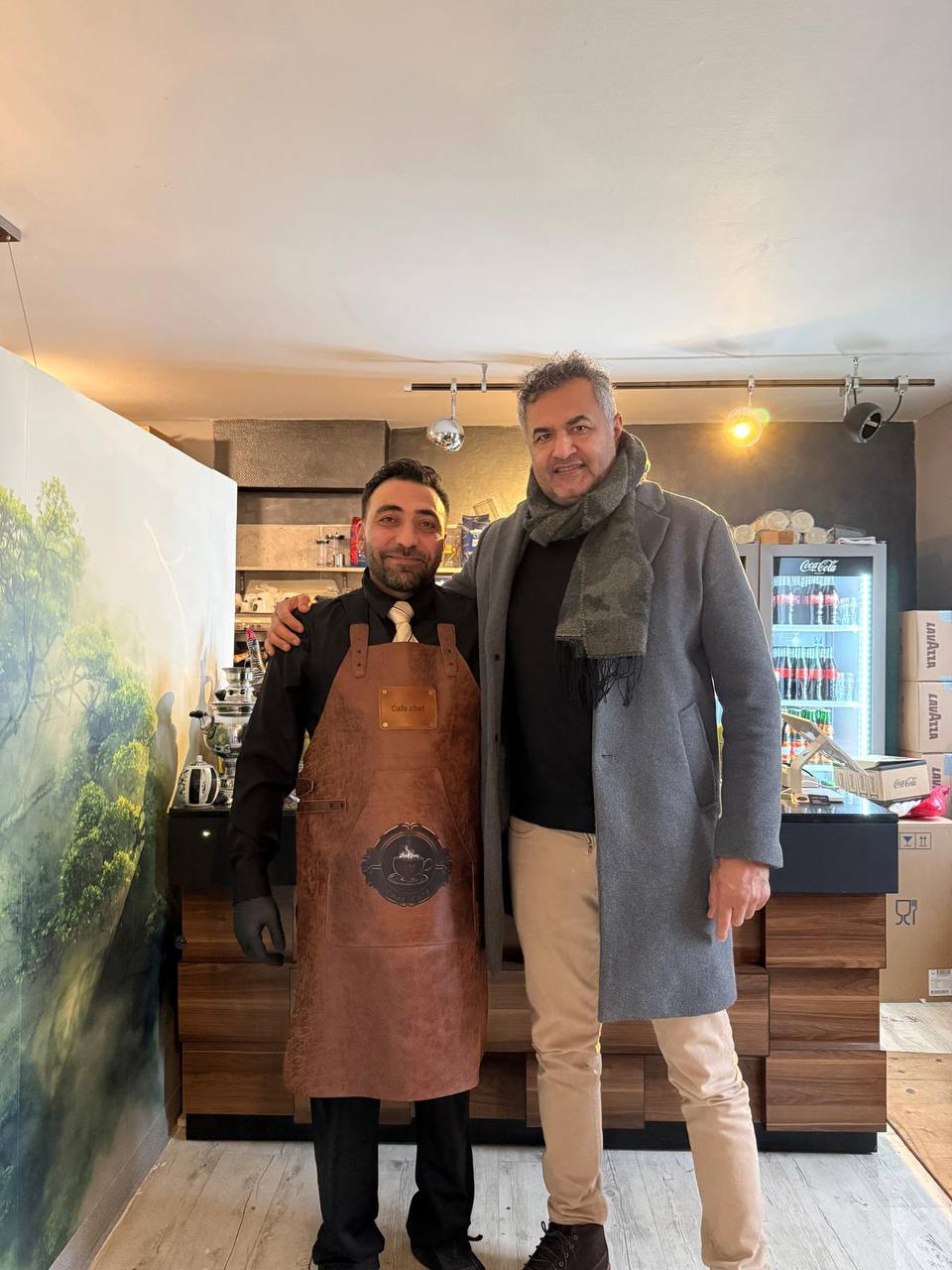 Mohammad Nouri mit Dogan Ötgün im Café Chef